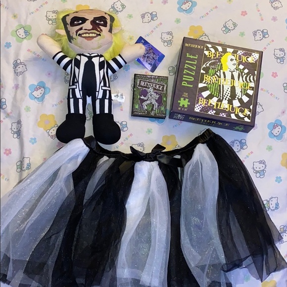 Hot Topic Other - Beetlejuice Bundle